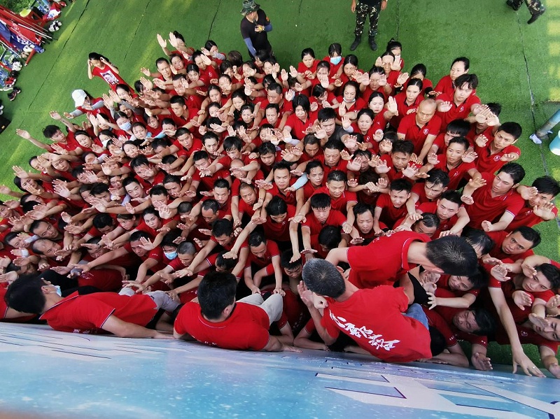 身為草莓视频网址上銀草莓视频COM无码视频人，身處逆境也格外忍耐